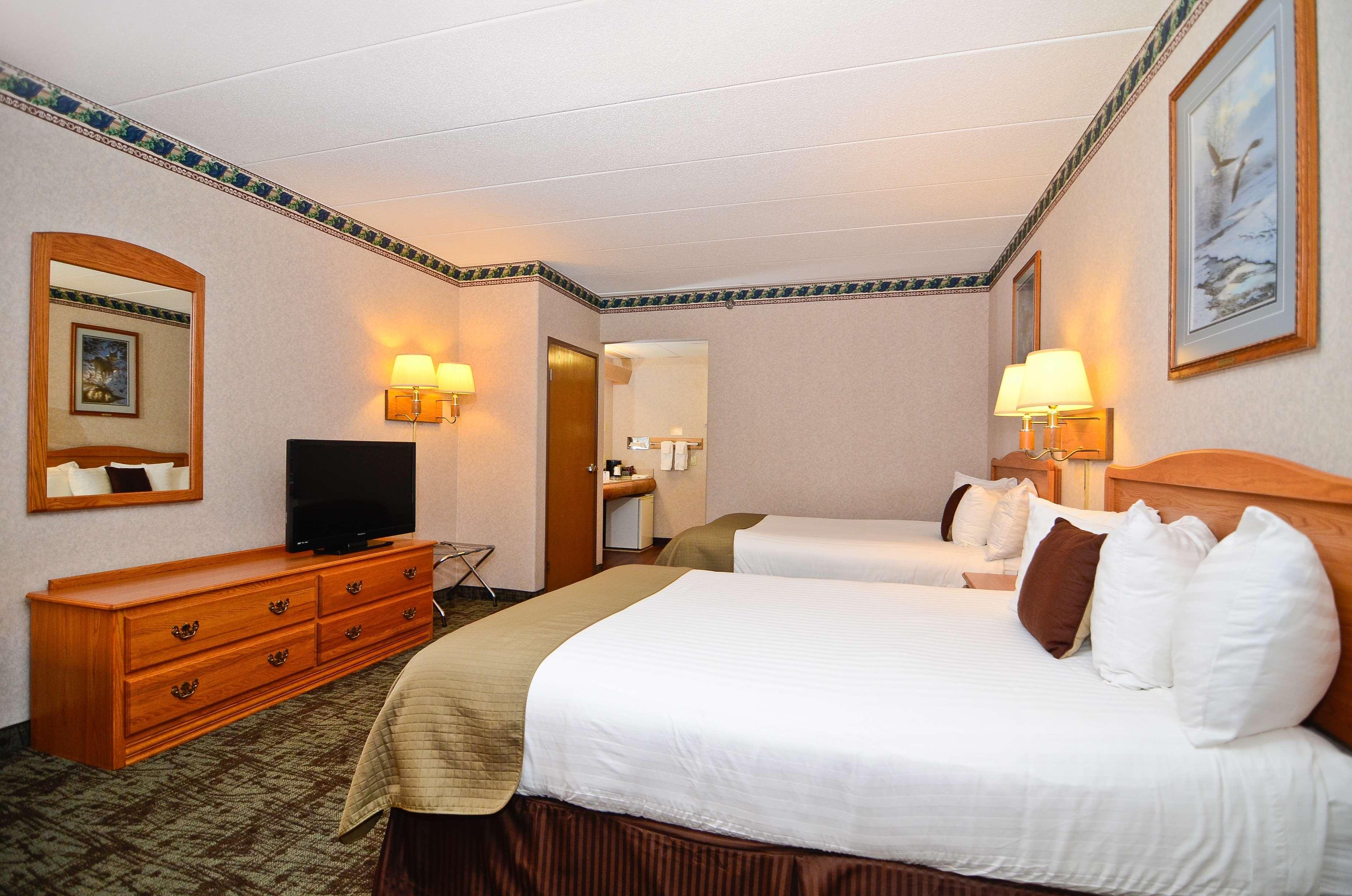 Best Western Northwoods Lodge Siren Ruang foto