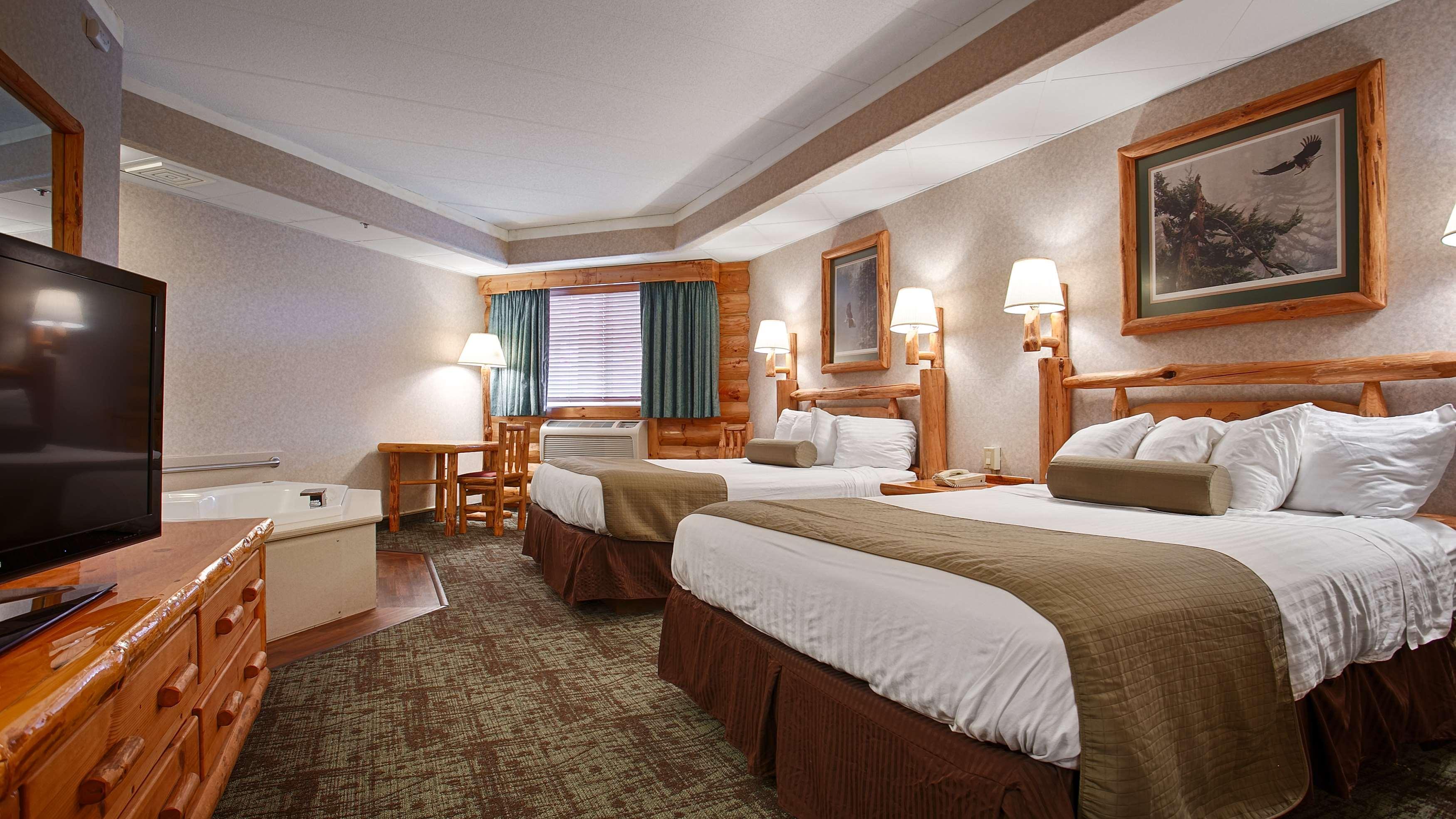 Best Western Northwoods Lodge Siren Bagian luar foto