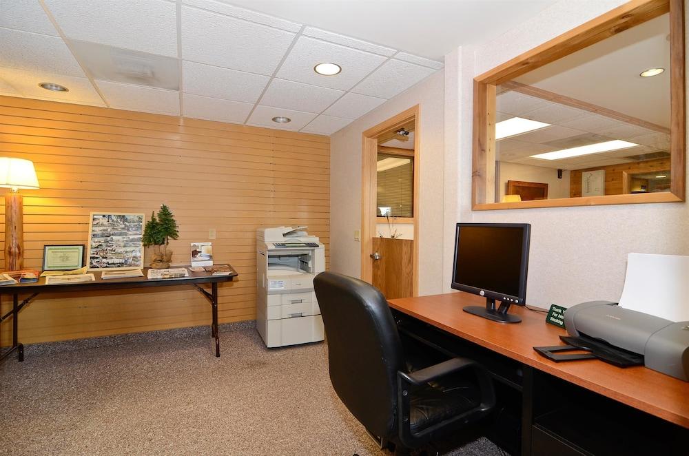 Best Western Northwoods Lodge Siren Bagian luar foto