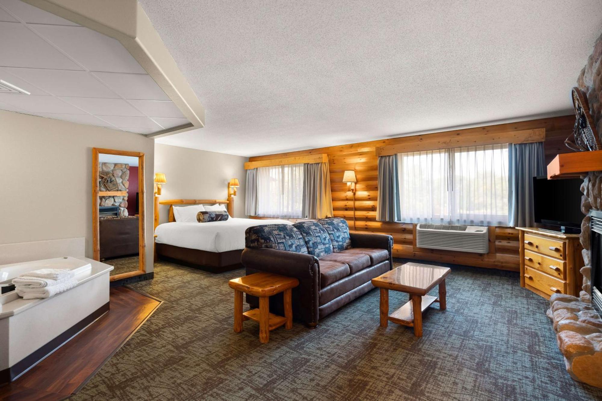Best Western Northwoods Lodge Siren Bagian luar foto