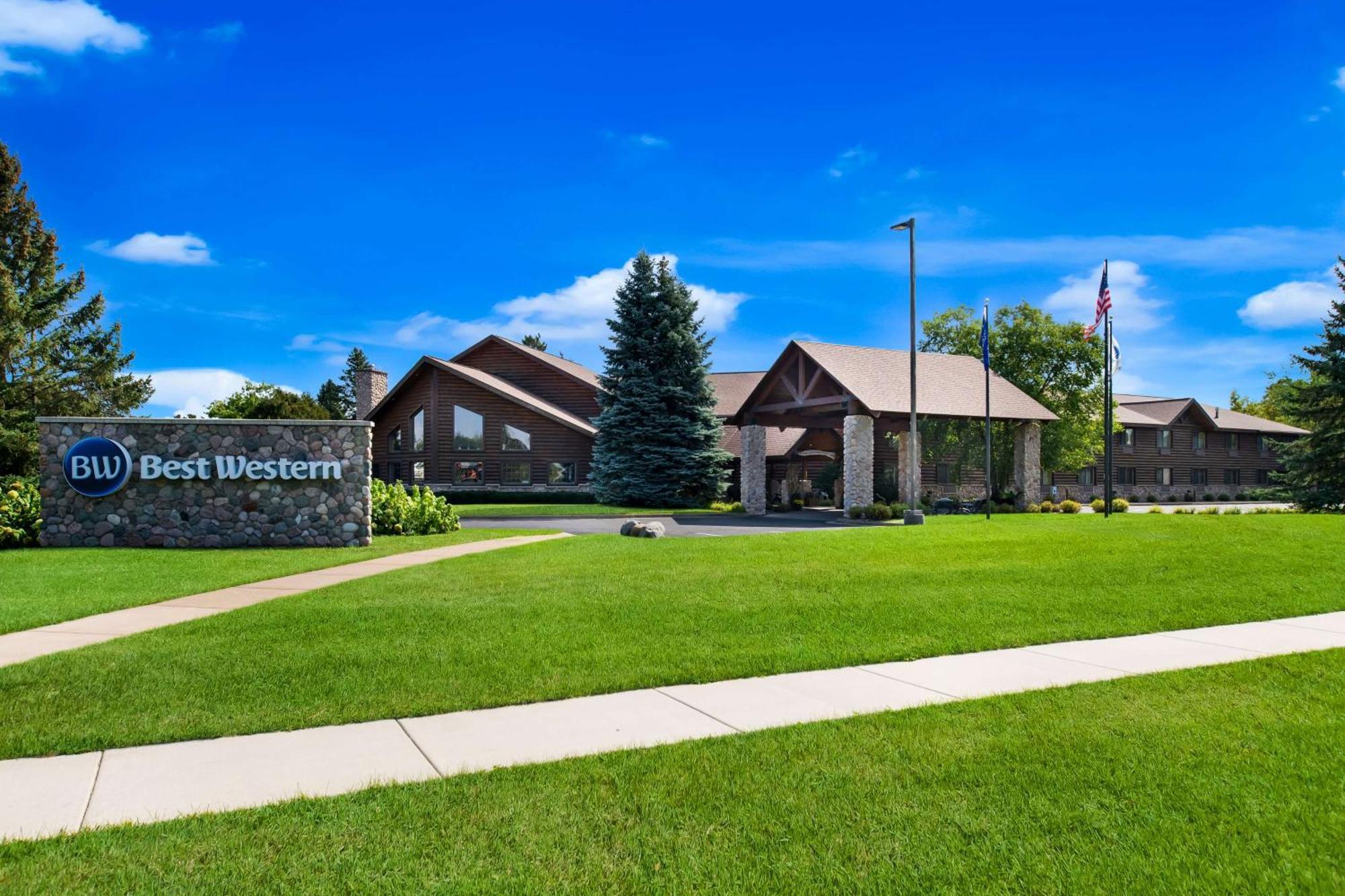 Best Western Northwoods Lodge Siren Bagian luar foto