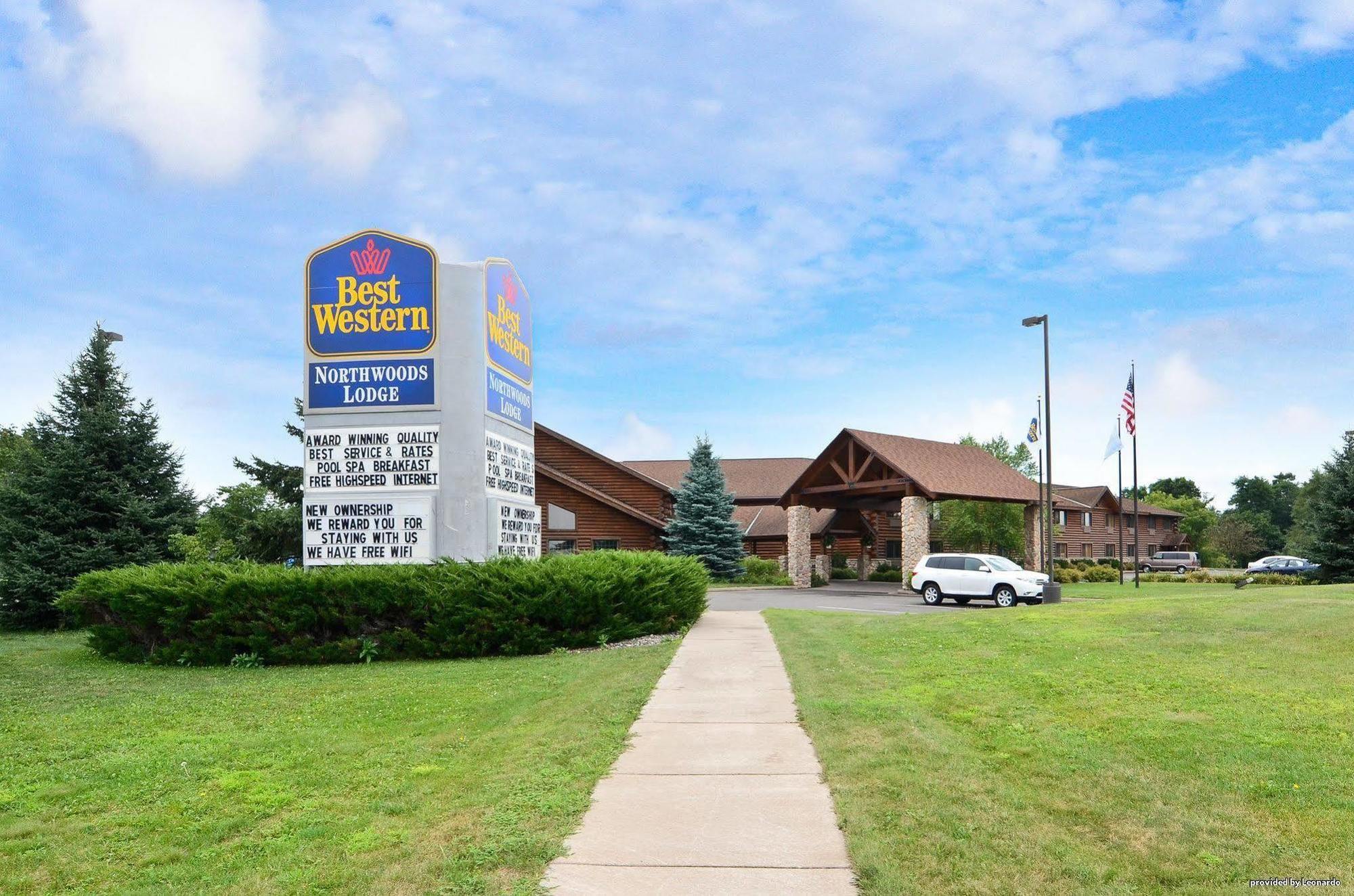 Best Western Northwoods Lodge Siren Bagian luar foto